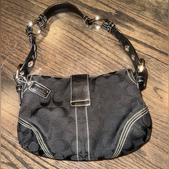 Black Coach Purse Shoulder Bag - Picture 9 of 12